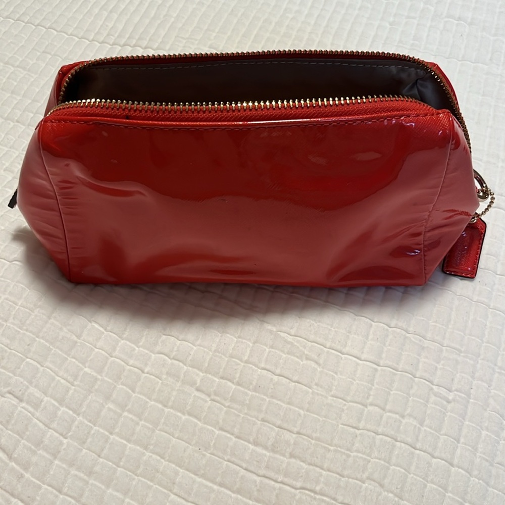 Coach Pouch - Picture 5 of 5